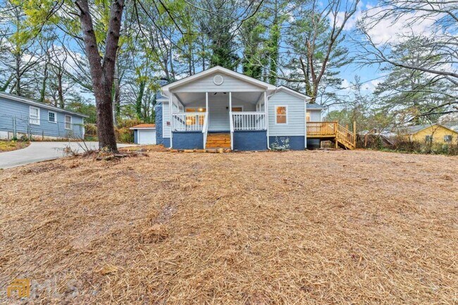 Building Photo - 530 Aberdeen Dr NW