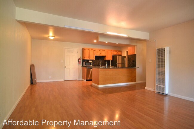 Building Photo - 3 br, 2 bath House - 3631 Trenton Court