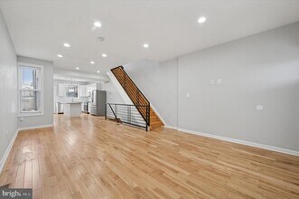 Building Photo - 3024 Redner St