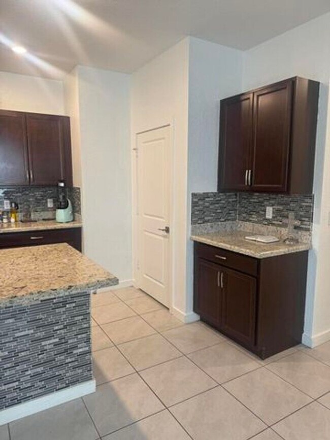 Building Photo - 2468 Timber Forest Dr