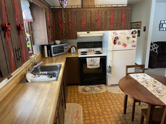 Building Photo - Apt. #78 Spooner, WI 54801