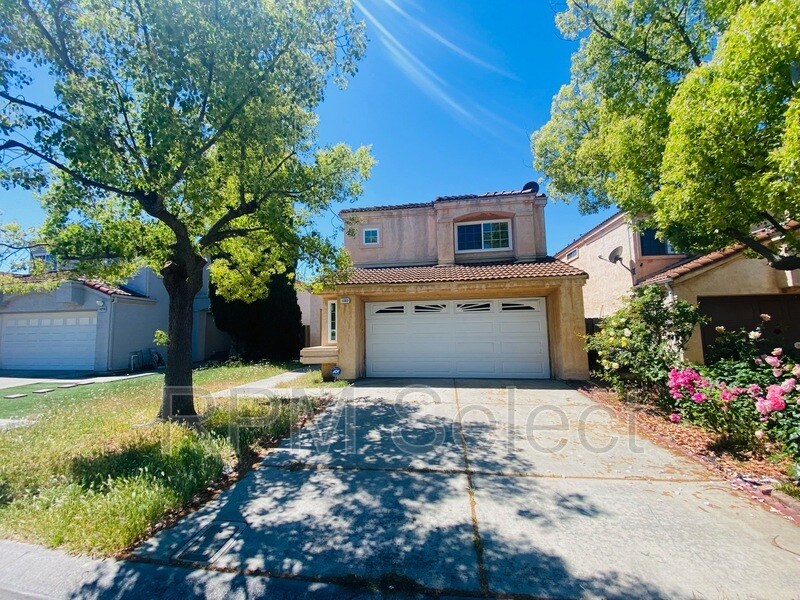 Primary Photo - 1060 Burnham Dr