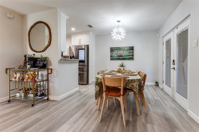 Foto del edificio - 4430 Wind River Ln