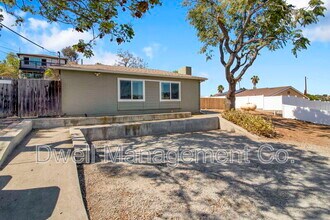 Building Photo - 9105 Rosedale Dr