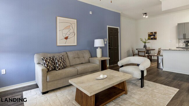 Foto del edificio - 9601 N Custer Rd