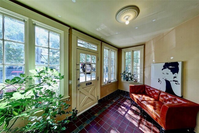 Foto del edificio - 260 Knight St