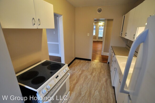 Building Photo - 2 br, 1 bath House - 1306-1308 8th Ave #6