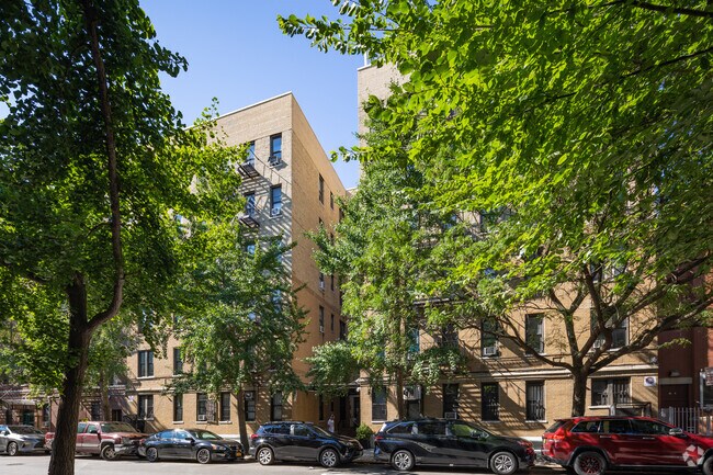 Building Photo - Saint Annes Court