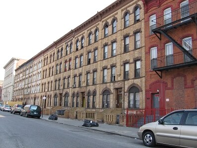 Primary Photo - 782 Madison St