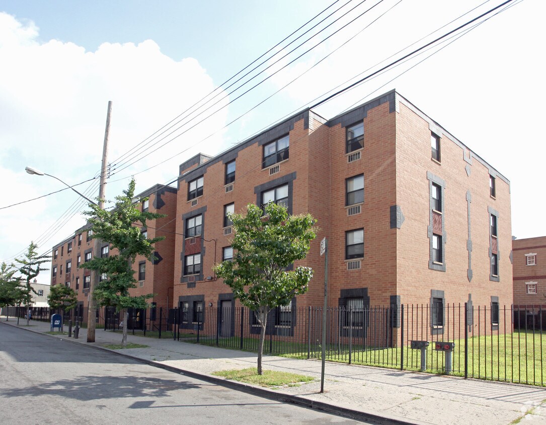 Foto principal - Marjorie Richardson Court apartments