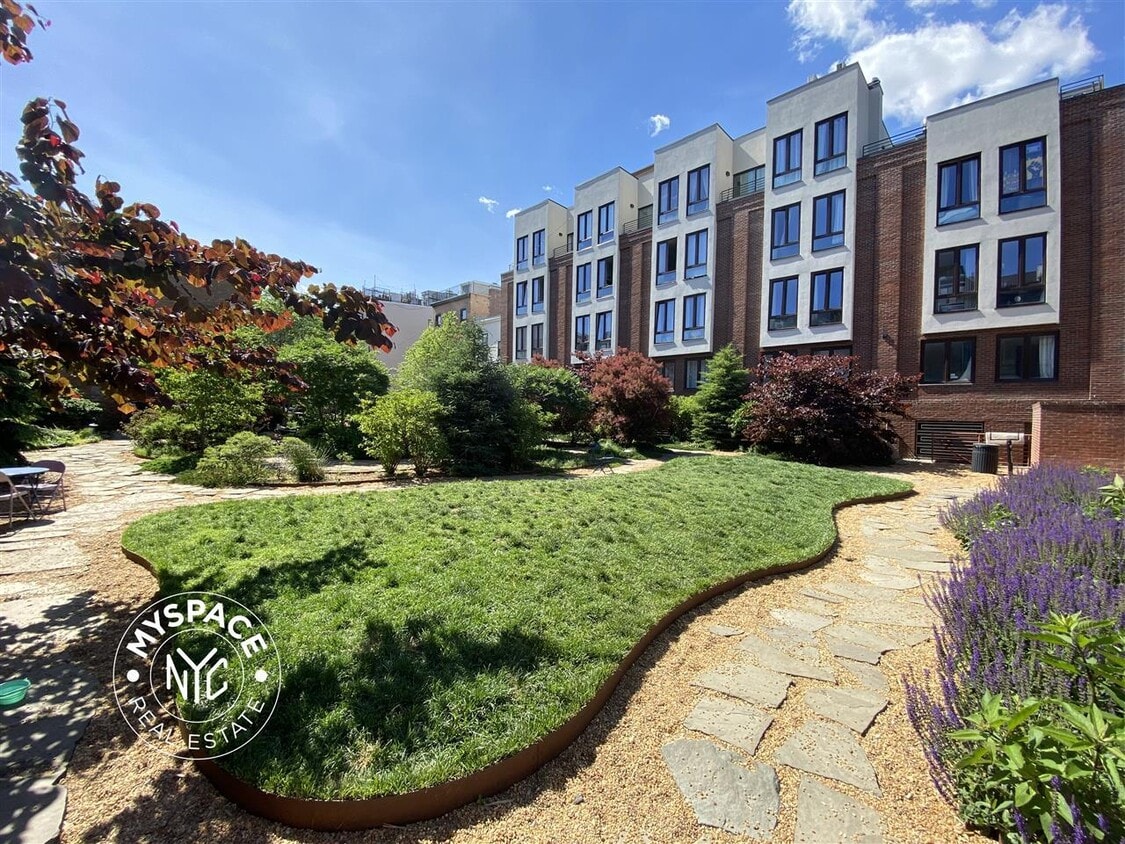 185 Leonard St Unit 3E, Brooklyn, NY 11206 Room for Rent in Brooklyn