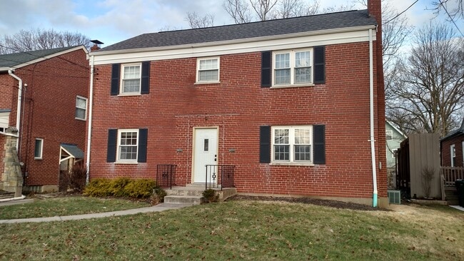 Photo - 3122 Coral Park Dr Apartments