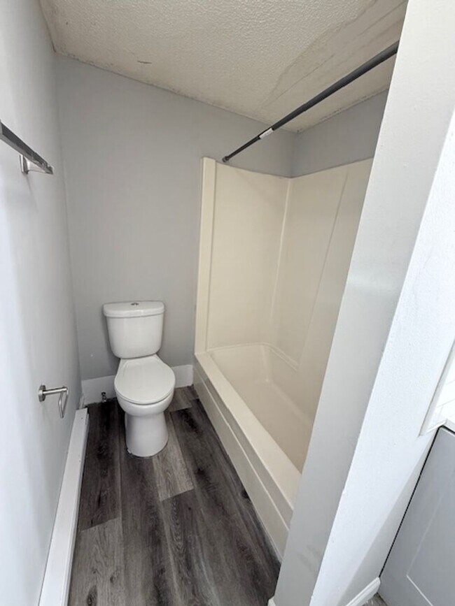 Foto del edificio - 6002 N Kent Dr