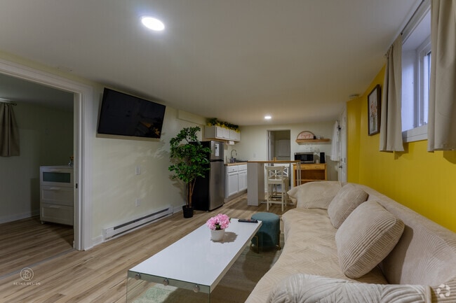 Park Manor Basement Apartments for Rent - Chicago, IL - 2 Rentals ...