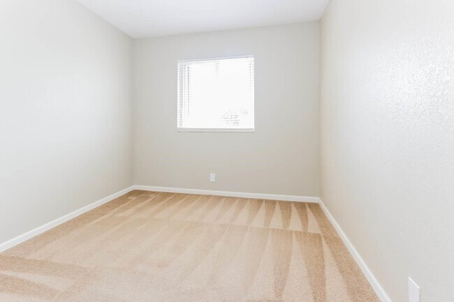 Foto del edificio - 1073 Grove Park Cir