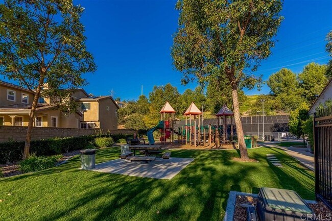Foto del edificio - Luxury Townhome in Beautiful Belleza San Miguel Ranch!