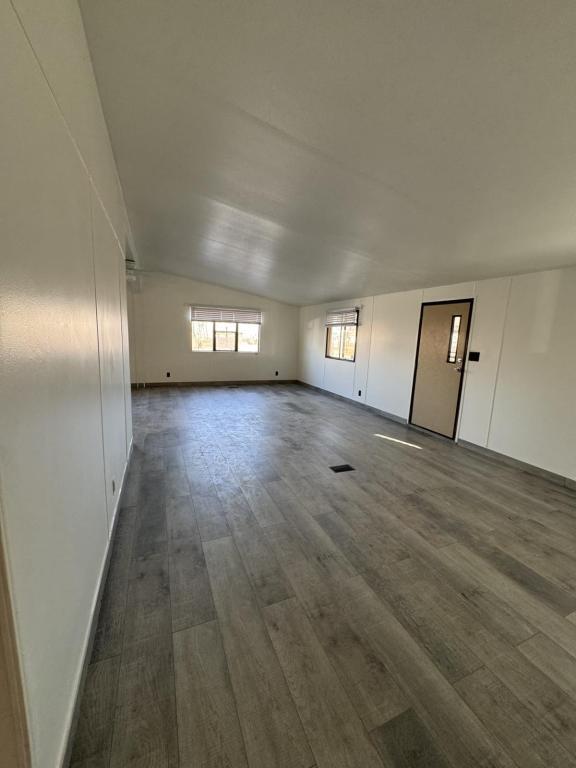 Foto del edificio - 1660-1H-5 5th St