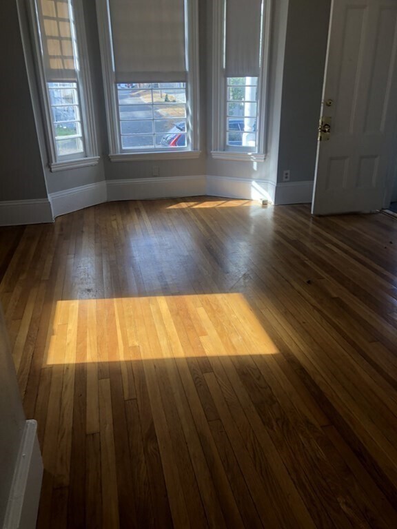 Foto del edificio - 20 Crescent Ave