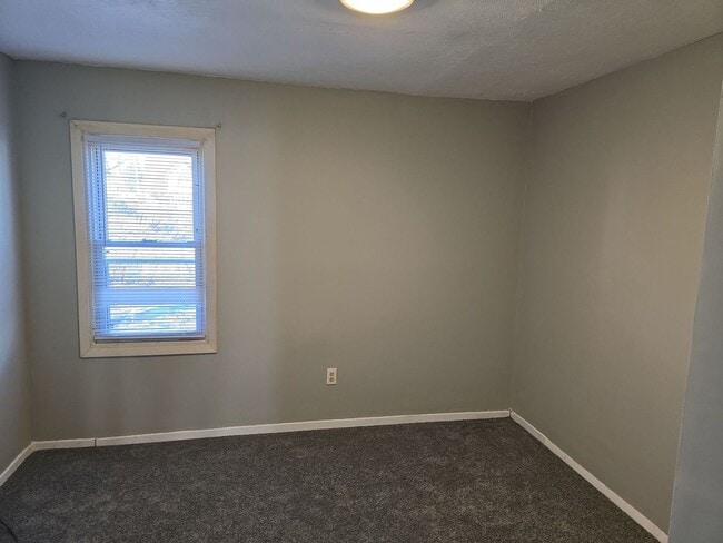 Foto del edificio - Update Spacious Home Near DownTown