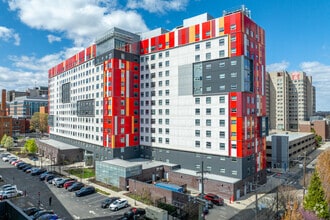 Building Photo - The View at Montgomery