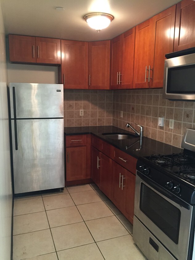 Foto principal - 441 Winthrop St