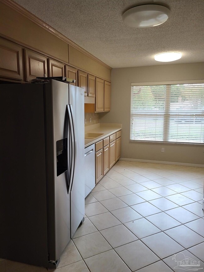Building Photo - 9007 Autumn Ln