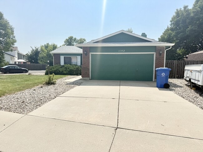 Building Photo - 1142 Silver Fir Dr