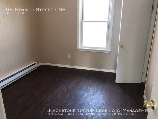 Building Photo - 68 Branch Street