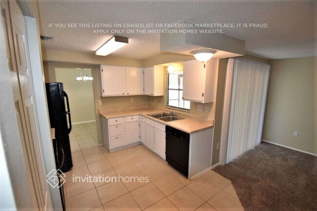 Foto del edificio - 420 Arrowhead Ct