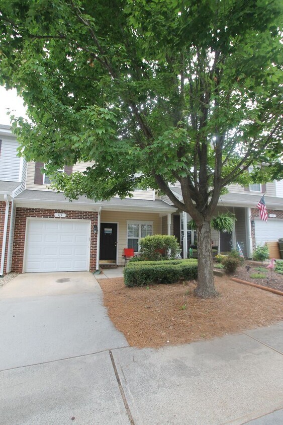 Foto del edificio - Exclusively offered by MUSE REALTY, LLC