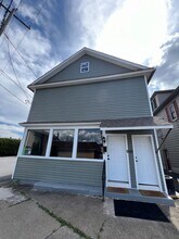 Building Photo - 931 Wyoming Ave