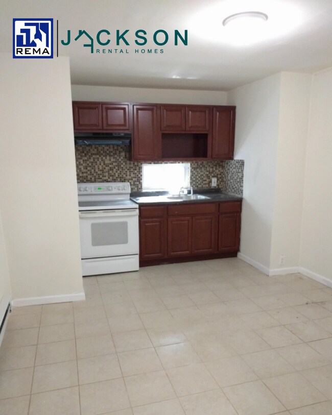 Photo - 6012 Irving St. Apartment