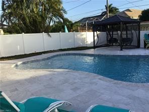 Building Photo - 558 98th Ave N