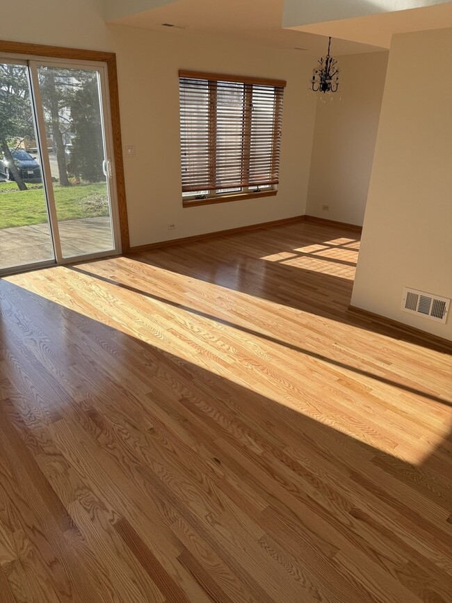 Foto del edificio - 8316 High Point Cir