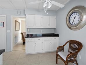 Foto del edificio - 1290 Jamaica Rd