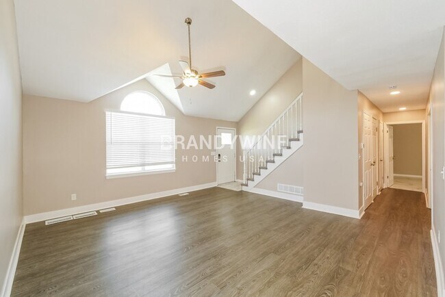 Foto del edificio - 13707 Bennington Ave