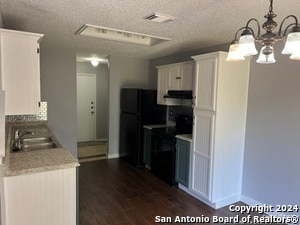 Foto del edificio - 6719 Honeyridge Ln