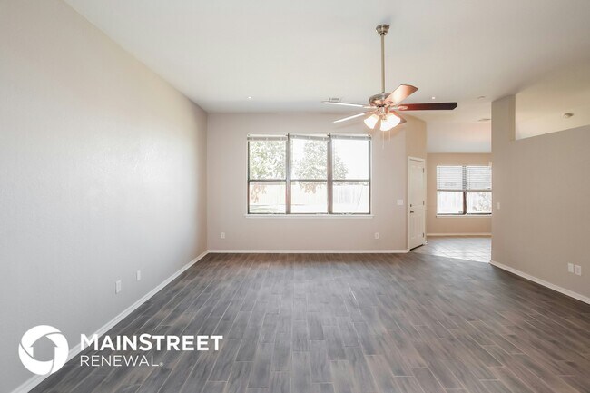 Foto del edificio - 2605 NW 162nd St