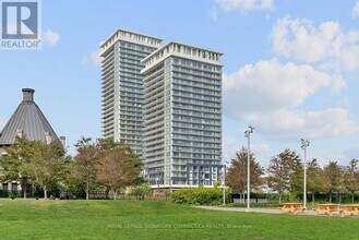 Building Photo - 365 Prince of Wales Dr