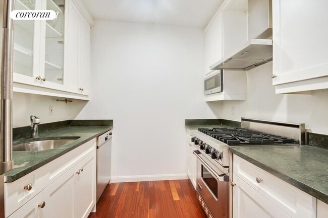 Foto del edificio - 400 E 51st St