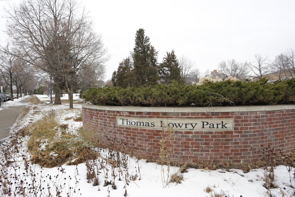 Lowry Hill Apartments for Rent Minneapolis, MN