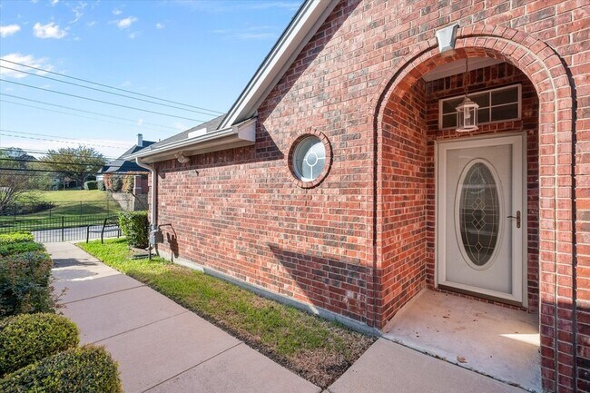 Foto del edificio - 2311 Ragland Rd