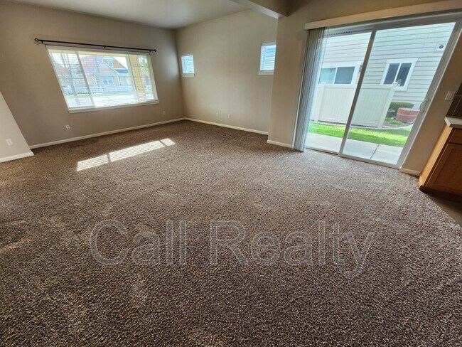 Building Photo - 2210 N Country Vista Blvd