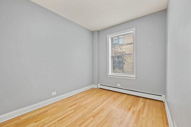 Foto del edificio - 7151 S Constance Ave