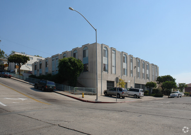 Building Photo - Golden Crest Apartments