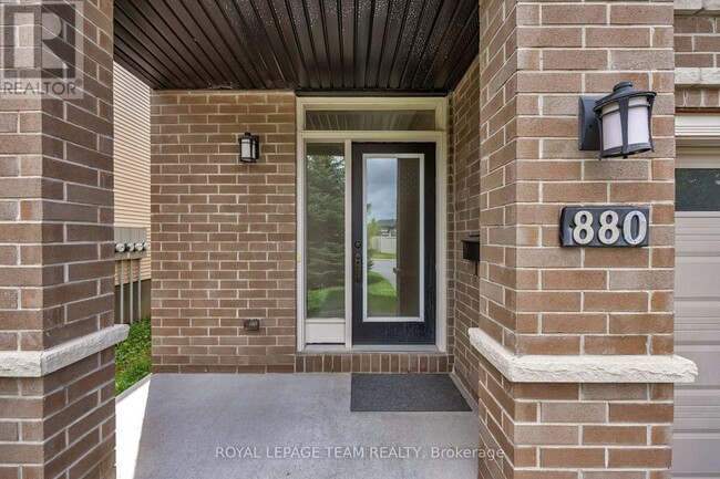 Building Photo - 880 Fletcher Cir