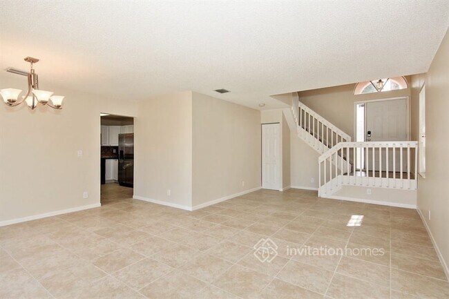Building Photo - 10801 NW 12th Ct