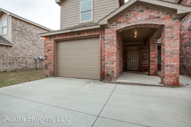 Foto del edificio - 1220 Bayfield Dr