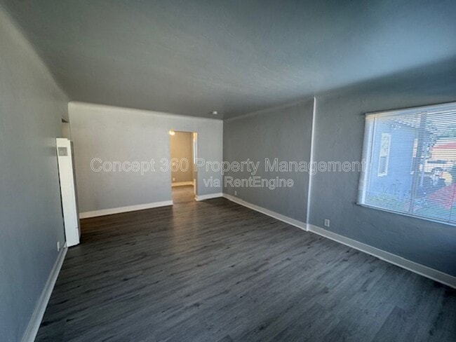 Photo - 1834 Cedar Ave Apartment