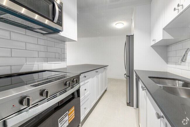 2 chambres, 1 salle de bain - 87 m² - Cuisine - 99, 150 Dowling Avenue